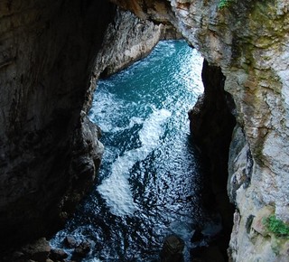The Cave of the Turkish between Sacred and Profane Hotel