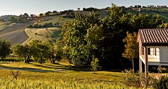 Santomaro Country Loft Morrovalle Hotel