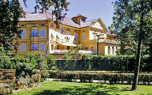 Hotel Elephant