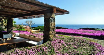 Relais Euterpini Pantelleria Hotel