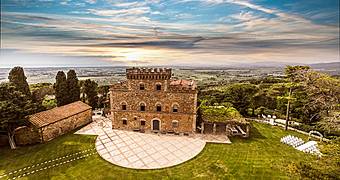 Castello di Segalari Castagneto Carducci Florence hotels